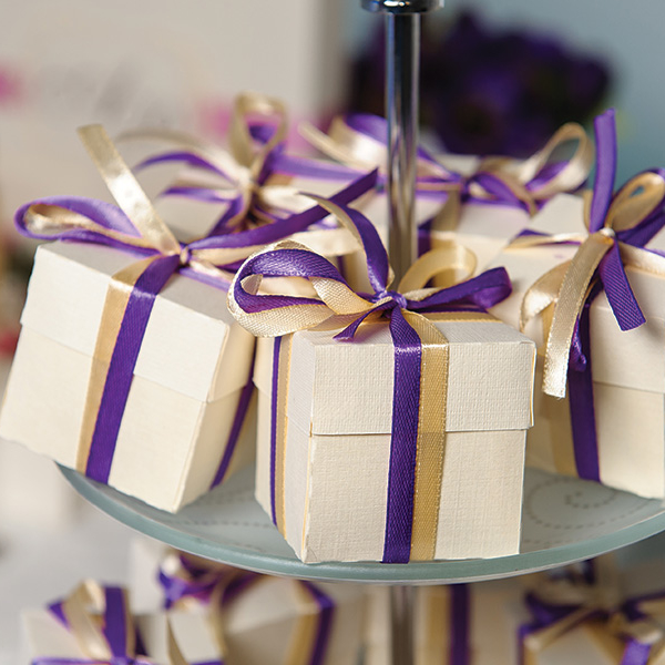 7 Things To Consider When Choosing Wedding Favors